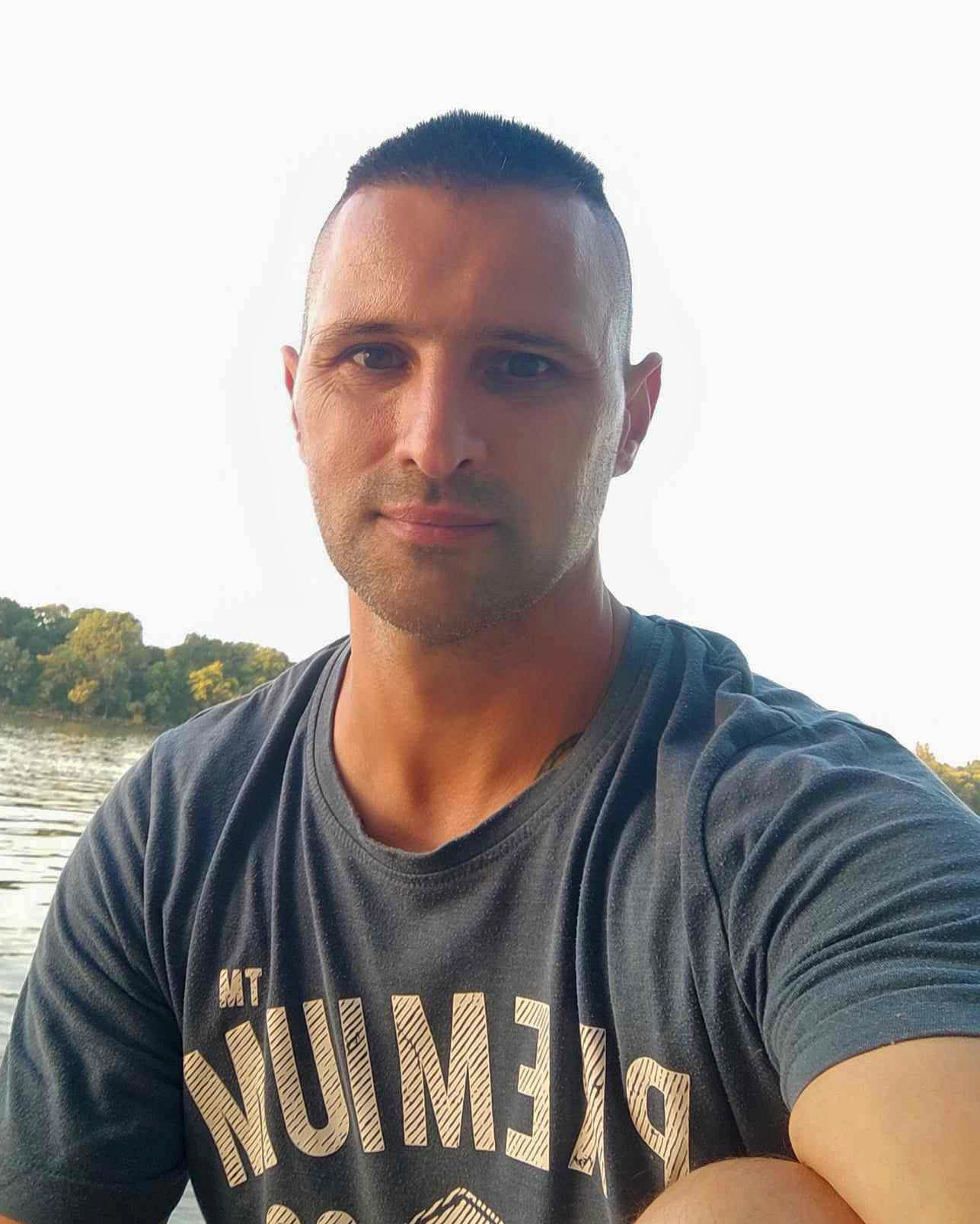 A masszőrök bemutatkozása